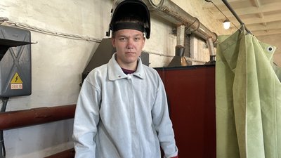 Електрозварник з Полтавщини в ПТУ Електрозварник з Полтавщини в ПТУ
