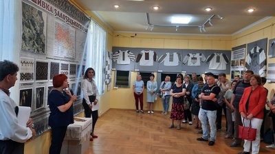 Вишиванки Залозецької громади з Тернопільщини презентували у Львові