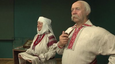 Немов живі: у Луцьку презентують виставку скульптур із силікону