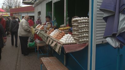 Через здорожчання цін люди менше купують яйця Через здорожчання цін люди менше купують яйця