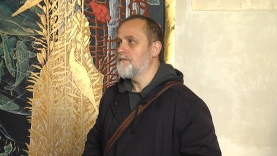 У Житомирі в Свято-Михайлівському соборі продовжують відновлювати розписи храму У Житомирі в Свято-Михайлівському соборі продовжують відновлювати розписи храму
