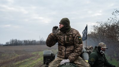 Яким є ставлення до ЗСУ та як українське військо змінила війна — відповіді військових. СУСПІЛЬНЕ | ВІДЕОНОВИНИ