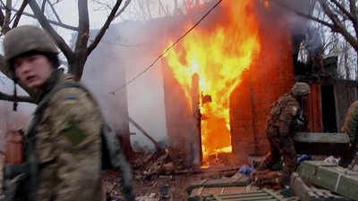 Фільм "Зошит війни", який кінотеатри зняли з прокату, можна подивитися онлайн
