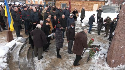 У Черкасах вшанували пам'ять учасників У Черкасах вшанували пам'ять учасників