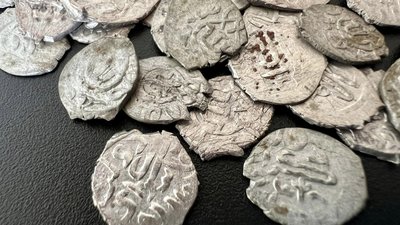 Відправили поштою старовинні монети. На Київщині викрили подружжя