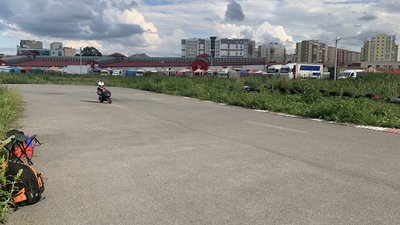 У 5 років їздить на мотоциклі: одесити відкрили мотошколу в Тернополі У 5 років їздить на мотоциклі: одесити відкрили мотошколу в Тернополі
