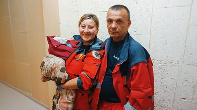 Пологи у Чернігові: медики прийняли пологи у жінки під час відключення світла