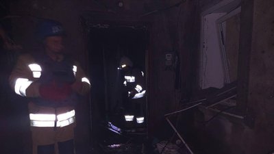 В Очакові на Миколаївщині сталися дві пожежі через російські удари В Очакові на Миколаївщині сталися дві пожежі через російські удари