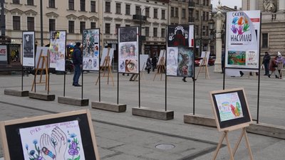 "Річ у тім": У Львові відбулася акція проти домашнього насильства "Річ у тім": У Львові відбулася акція проти домашнього насильства