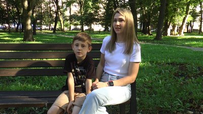 Ольга Собків розповідає, як вона самостійно вийняла кліща у свого сина Ольга Собків розповідає, як вона самостійно вийняла кліща у свого сина