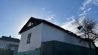 Наслідки падіння уламків російської ракети на Франківщині 15 лютого Наслідки падіння уламків російської ракети на Франківщині 15 лютого