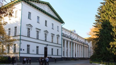 Чернігівщина посіла друге місце в рейтингу працевлаштувань випускників вишів Чернігівщина посіла друге місце в рейтингу працевлаштувань випускників вишів