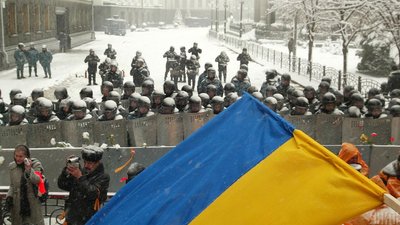 Дві революції. 5 фактів про День свободи