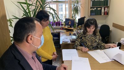 Опечатані кабінети Закарпатської облради відкрили Опечатані кабінети Закарпатської облради відкрили