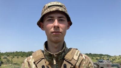 "Від рішень командира залежить життя". Як взводні Нацгвардії тренуються на Харківщині "Від рішень командира залежить життя". Як взводні Нацгвардії тренуються на Харківщині