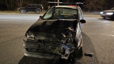 На Волині сталися дві аварії за участі мотоцикла та електроскутера: травмувалися троє людей На Волині сталися дві аварії за участі мотоцикла та електроскутера: травмувалися троє людей