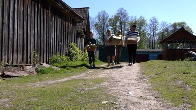 "Щоб солдат відчув тепло дому": як на Новгород-Сіверщині волонтерки печуть паски для бійців "Щоб солдат відчув тепло дому": як на Новгород-Сіверщині волонтерки печуть паски для бійців