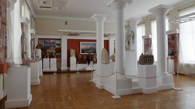 Херсонський обласний краєзнавчий музей відкривається. Які експозиції підготували для відвідувачів