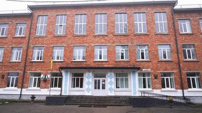 Хотинський опорний академічний ліцей