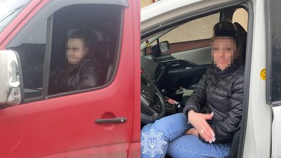 У двох рівнянок конфіскували автівки для потреб оборони