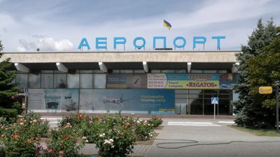 Поліція Херсона розслідує мовний конфлікт, що стався в аеропорту