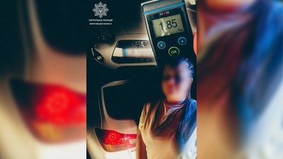 У Чернігові відсторонили від керування п'яну водійку