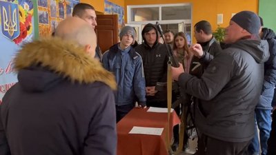 Згуртувалися, щоб допомогти: як працює тероборона у Червоній Слободі на Черкащині