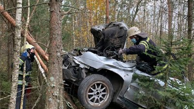 На Хмельниччині у наслідок ДТП загинув один чоловік, двоє травмованих