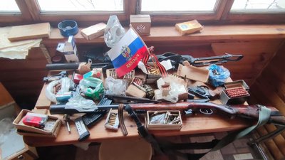 Прославляли окупантів у соцмережах: двоє киян постануть перед судом