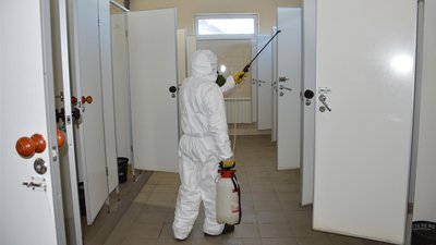 На ринку "7 кілометр" в Одесі провели дезінфекцію На ринку "7 кілометр" в Одесі провели дезінфекцію