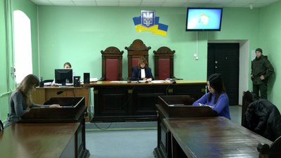 Жителя Старого Білоуса, що на Чернігівщині, обвинувачують у співпраці з росіянами Жителя Старого Білоуса, що на Чернігівщині, обвинувачують у співпраці з росіянами
