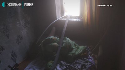Пожежа у Рівному: рятувальники евакуювали 12 людей Пожежа у Рівному: рятувальники евакуювали 12 людей