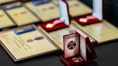 Нагородження ветеранів бойових дій у Запоріжжі з нагоди Дня захисників і захисниць України