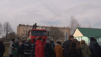 Акція “Запобігти! Врятувати! Допомогти!“ відбулась у Косарському ліцеї Акція “Запобігти! Врятувати! Допомогти!“ відбулась у Косарському ліцеї