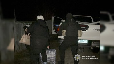 Евакуація на Чернігівщині: з прикордоння евакуювали жінку з дитиною