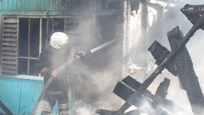 Знищено два будинки, один пошкоджено: на Одеському пляжі зайнялася пожежа Знищено два будинки, один пошкоджено: на Одеському пляжі зайнялася пожежа