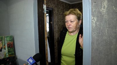 На Житомирщині художник з інвалідністю пише картини, щоб зібрати гроші на реабілітацію На Житомирщині художник з інвалідністю пише картини, щоб зібрати гроші на реабілітацію