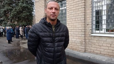 У Вільнянську попрощалися із військовослужбовцем Олексієм Безпальком У Вільнянську попрощалися із військовослужбовцем Олексієм Безпальком