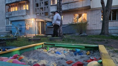 Наслідки дронової атаки у Черкасах 14 квітня 2026 року