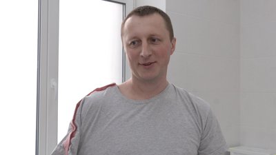 Як працюють медсестри в медзакладі на Волині, де лікуються після поранень бійці Як працюють медсестри в медзакладі на Волині, де лікуються після поранень бійці