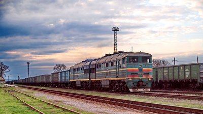 На Одеській залізниці зайнявся локомотив, травмованих немає