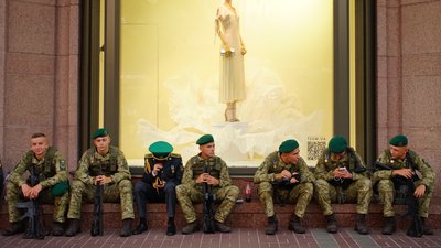 У Києві відбулася фінальна репетиція військового параду. Як це було У Києві відбулася фінальна репетиція військового параду. Як це було