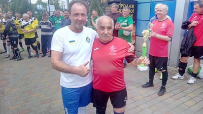 У Сумах у футбол грали ветерани У Сумах у футбол грали ветерани