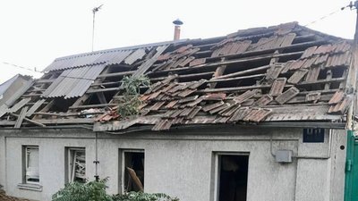 Нічний обстріл Миколаєва. Одна з російських ракет потрапила на подвір'я приватного сектору