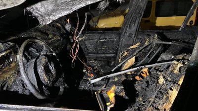 В Одесі громадському діячу спалили автівку: раніше на неї напали