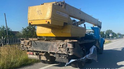 На Рівненщині зіткнулись легковик та вантажівка. Є загиблий і травмований На Рівненщині зіткнулись легковик та вантажівка. Є загиблий і травмований