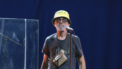"Українська музика має бути чесна й правдива" — український гурт "Брати Гадюкіни" "Українська музика має бути чесна й правдива" — український гурт "Брати Гадюкіни"