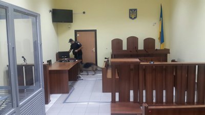 У Львові повідомили про замінування приміщення трьох судів У Львові повідомили про замінування приміщення трьох судів