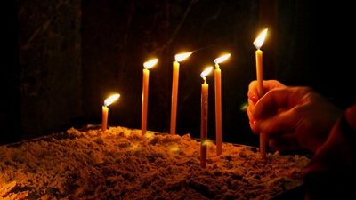 Свічки у церкві