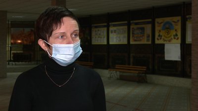 Присідання зі снарядом Присідання зі снарядом